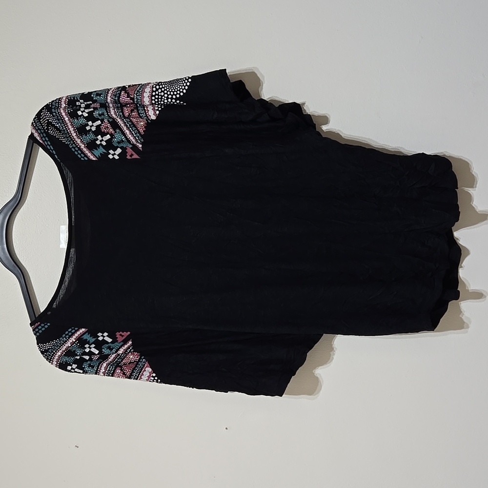 VOCAL Black Rhinestone Top - Picture 2 of 3
